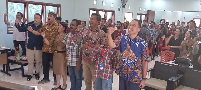 Ratusan Angkatan Kerja Muda Mimika Ikut Pelatihan Junior Network Administrator dan Operator Komputer Madya