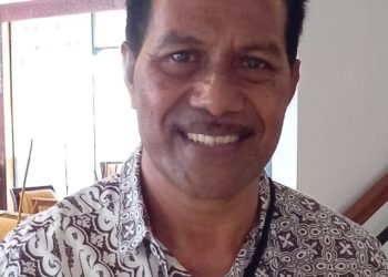 Lukas Luli Lasan, Kabid Bina Politik Bakesbangpol Mimika. (Foto : Redaksi/Koranpapua.id)