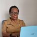 Martina S. Magai, Kabid Pelayanan Kesehatan Dinkes Mimika. (Foto : Redaksi/Koranpapua.id)