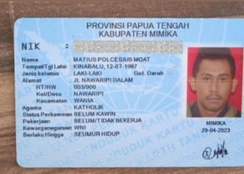 Kartu Tanda Penduduk Matius Polcesius Moat (Foto: Ist/Koranpapua.id)