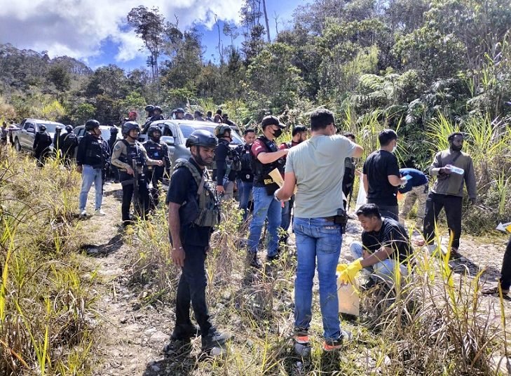 Polisi Olah TKP dan Evakuasi Jenazah Aktivis Michelle Kurisi