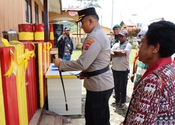 Kapolres Pegunungan Bintang Resmikan Rumah Kebangsaan Yetelas