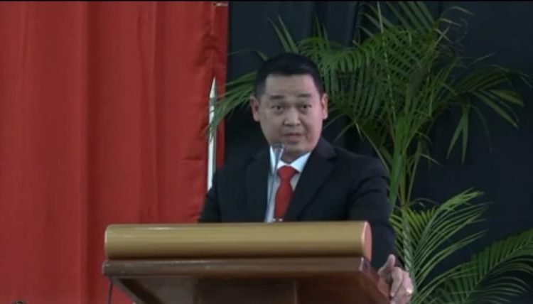 Pamit Tinggalkan Timika, Mantan Pj Bupati Valentinus Titipkan Pesan yang Mengesankan