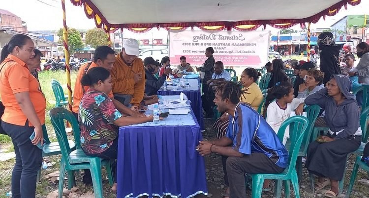 15 Ribu Lebih Warga Mimika Terima BPS dan PKH Tahap III Tahun 2023