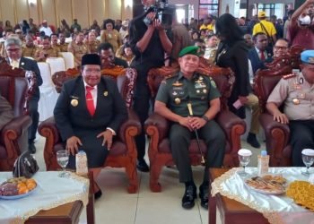 Pj Gubernur Papua Tengah Minta Bupati Eltinus Turunkan Angka Stunting dan Kemiskinan Ekstrim