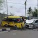 Tabrakan  Hebat Taksi Kuning Vs Avansa, Delapan Pelajar SMP Dilarikan ke RSUD