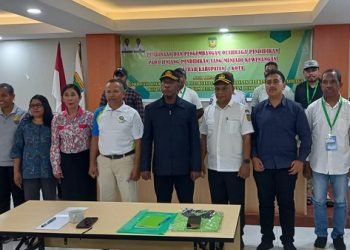 20 Pelatih dan Asisten Bola Kaki di Timika Ikut Pembinaan Tingkatkan Skiil dan Kemampuan