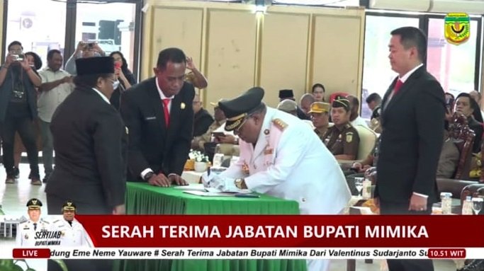 Eltinus Omaleng Resmi Kembali Jabat Bupati Mimika, Pengaktifan Berdasarkan Lima Pertimbangan Kemendagri