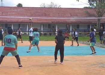 Turnamen Voli Putri Meriahkan HUT ke-31 Flobamora Mimika Bergulir, Marthen Moru: Tetap Menjaga Kekompakan Sebagai Sesama Warga Flobamora