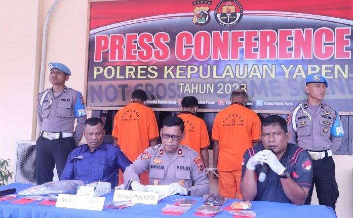 Polisi Bekuk Tiga Pengedar Ganja, Wakapolres: Pelaku Ditindak Tegas Sesuai Undang-Undang