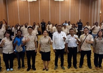 30 Warga OAP Ikut Pelatihan Budidaya Ikan Air Tawar, Bupati Eltinus Sampaikan Delapan Langkah Strategis  