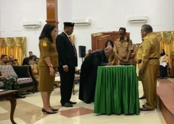 Robert Mayaut Resmi Penjabat Sekda Mimika