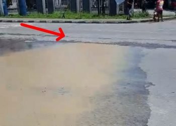 Lagi, Pipa Induk Air Bersih di Jalan Cenderawasih Jebol