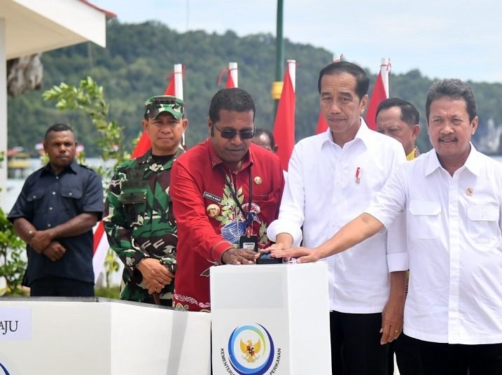 Presiden Resmikan Kampung Nelayan Modern di Biak
