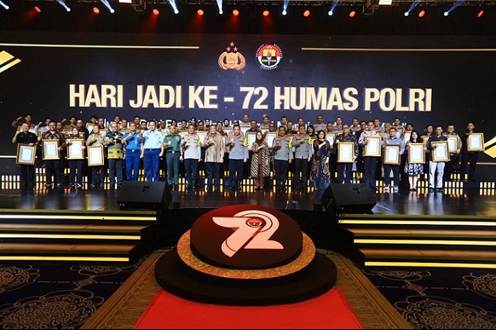 Humas Polda Papua Raih Tiga Penghargaan Bergengsi dalam Lomba Divisi Humas Polri 