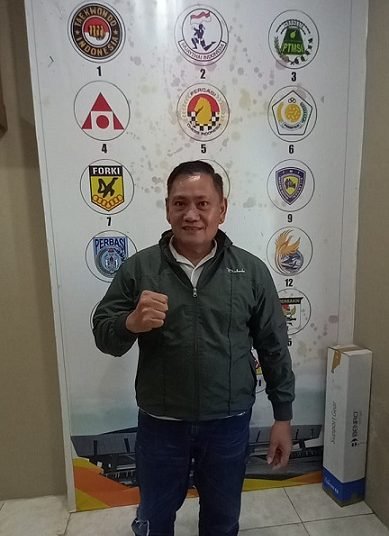 Jimmy Jones Ayorbaba, Ketua Harian Cabor Muaythai Mimika. (Foto : Redaksi/Koranpapua.id)
