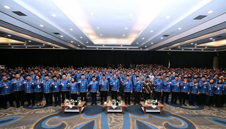 Honorer Dihapus Akhir 2024 dan Dilarang Angkat Pegawai Non ASN Tahun Depan  