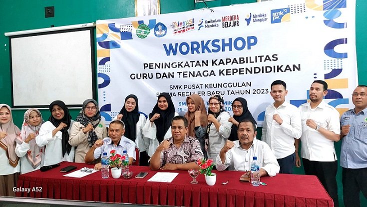 Tingkatkan Kapasitas Guru, Yapis Timika Gandeng Balai Besar Pertanian Cianjur