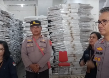 Sambangi Kantor KPU Mimika, Junan Ingatkan Personil Lakukan Pengamanan Sesuai Sprint Kapolres