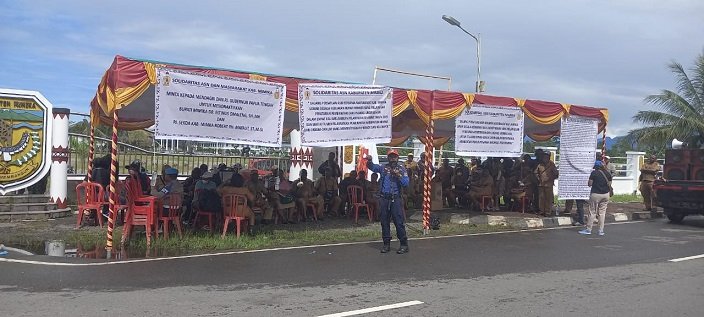 Solidaritas ASN Gelar Demo Damai, Tuntut Mendagri dan Gubernur Ribka Haluk Nonaktifkan Bupati dan Pj Sekda Mimika