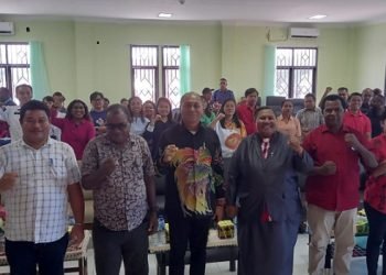 DLH Mimika Rayakan Ibadah Syukur Awal Tahun 2024, Pdt. Christin Ingatkan Dalam Melayani Harus Andalkan Tuhan