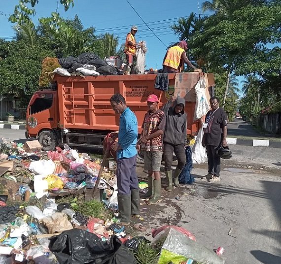 Plt Kadis DLH Frans Kambu Ucapkan Terima Kasih kepada Danlanud Timika