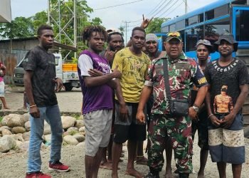 Jelang Pemilu, Babinpaotdirga Lanud Timika Jalin Komsos Bersama Warga Nawaripi