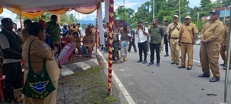 Temui Pendemo, Jhon Rettob Terima Tujuh Tuntutan Solidaritas ASN Mimika
