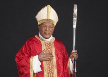 Uskup Yanuarius Minta Umat Katolik Bantu Korban Bencana Longsor Intan Jaya