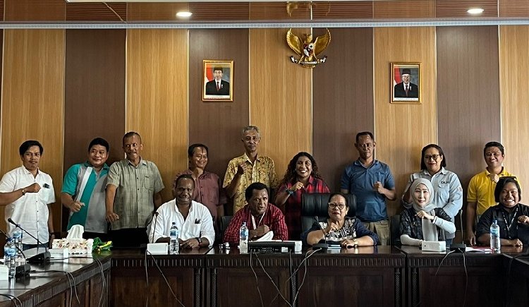 Bahas Sampah Kampanye, KPU dan Bawaslu Rapat Bersama Pemkab Mimika