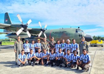 39 Atlet Futsal asal Papua Pegunungan Terbang Bersama Hercules Kembali ke Wamena