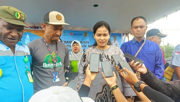Pj Sekda Mimika: Pasar Murah Merupakan Upaya Pemerintah Menekan Laju Inflasi