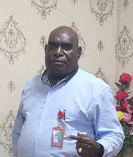 Stingal Jhonny Beanal, Direktur Eksekutif Lemasa. (Foto : Redaksi/Koranpapua.id)