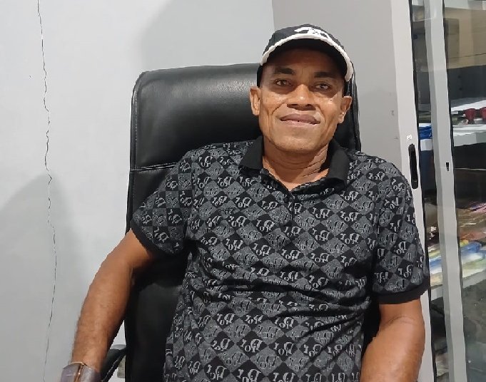 Ridwan Sina, Ketua Penasehat IKF Mimika. (Foto : Ist./Koranpapua.id)