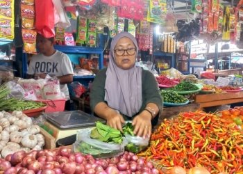 Jelang Bulan Puasa, Pasar Sentral Sepi Pembeli, Sejumlah Komoditi Turun Harga