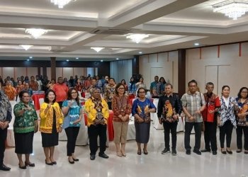 29 OPD Mengikuti Sosialisasi Penyusunan LPPD 2023, Bupati Eltinus Sebut Penilaian LPPD 2022 dengan Status Skor Rendah