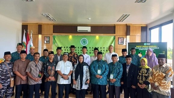 Buka Rakerda, Dr. Ida Wahyuni Sebut MUI Memiliki Peran Penting Dalam Moderasi Kehidupan Beragama di Mimika