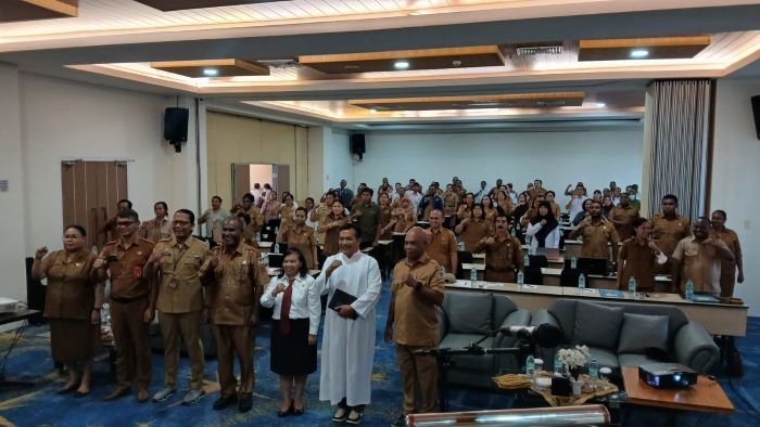 Di Bimtek Inovasi Daerah, Bupati Berharap Perwakilan OPD Menjadi Pamong Mimika Dalam Berinovasi