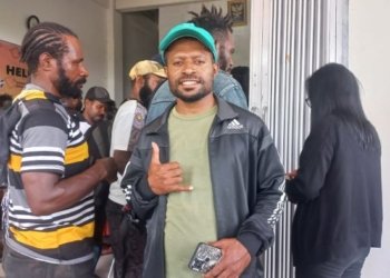 Minat Menjadi PPD di Mimika Cukup Tinggi, Puluhan Pelamar Rela Berdesakan Saat Mendaftar