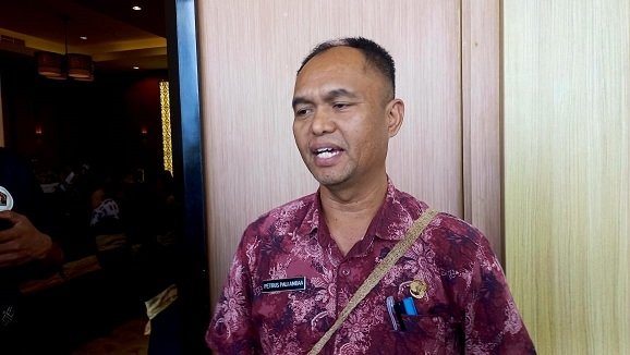 Disperindag Mimika Segel Lapak Kosong di Gedung A1 dan A2 Pasar Sentral