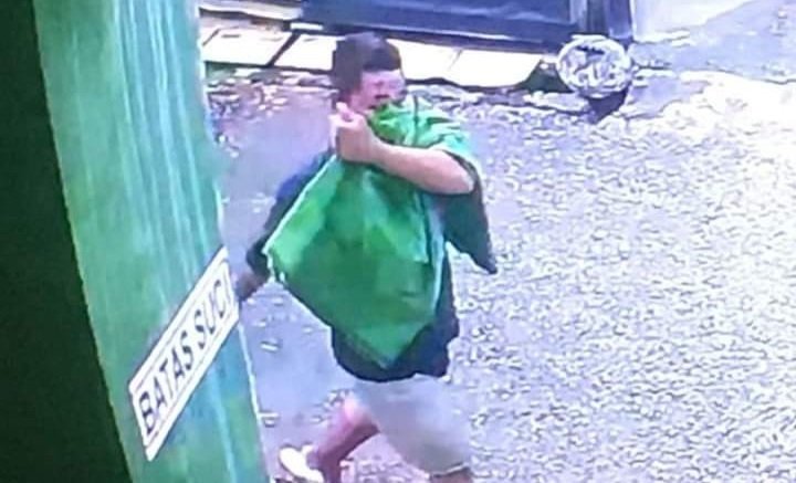 Kotak Amal Masjid Al Mutaqin Timika Digasak Maling, Pelaku Terekam CCTV