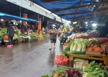 H-2 Idul Fitri, Harga Bumbu Dapur di Pasar Sentral Belum Stabil, Jahe Tembus Rp120 Ribu Per Kg