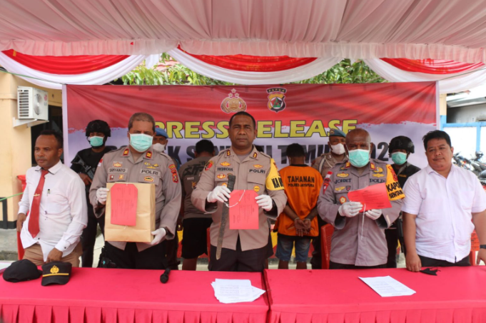 Gunakan Akun Palsu Sebagai Polisi, Korban Diajak Ketemu, Dirampas Hartanya dan Diperkosa