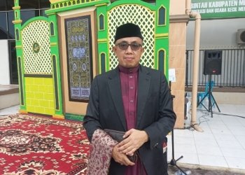 Di Hadapan Ribuan Jamaah yang Hadir Sholat Idul Fitri 1445, Ustaz Munir Ingatkan Tiga Ayat Al-quran