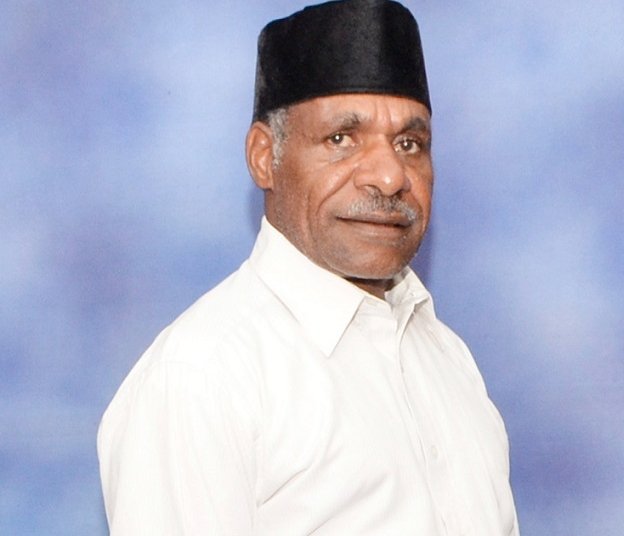 Jabatan Mimika Satu Beralih, Elminus Ajak Masyarakat Dukung Kepemimpinan John Rettob