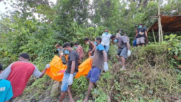 Mayat Wanita Ditemukan Tergeletak di Pinggir Kali