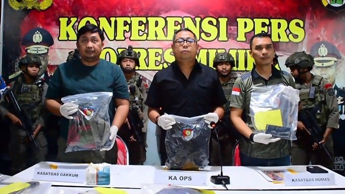 Pembunuh Danramil Aradide Tiba di Timika, Dirinya Mengaku Sangat Membenci TNI-Polri