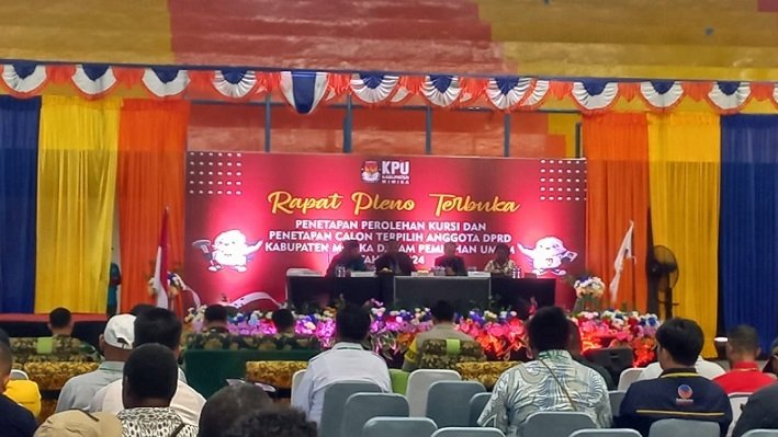 Di Tengah Hujan Interupsi, KPU Tetapkan 35 Calon Anggota DPRD Mimika