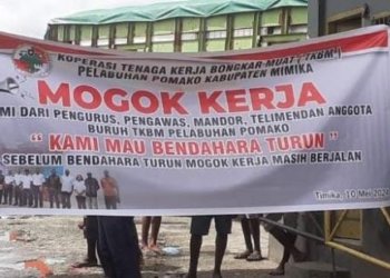 Ratusan TKBM Pelabuhan Pomako Mogok Kerja, Tuntut Bendahara Diganti