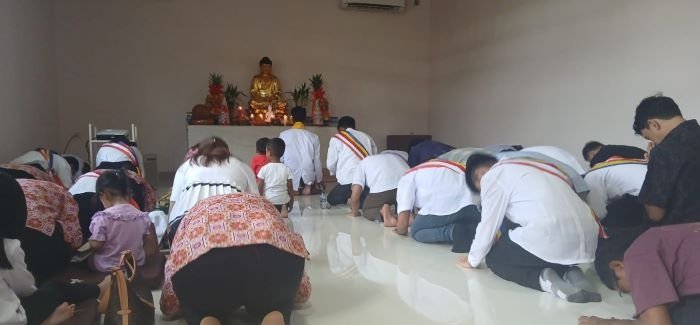 Umat Buddha di Timika Rayakan Waisak ke 2568 TB, Ini Pesan Penting Menyambut Tiga Peristiwa Agung Bulan Waisaka